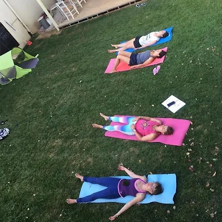 아파트호텔 Lemon Art 3*